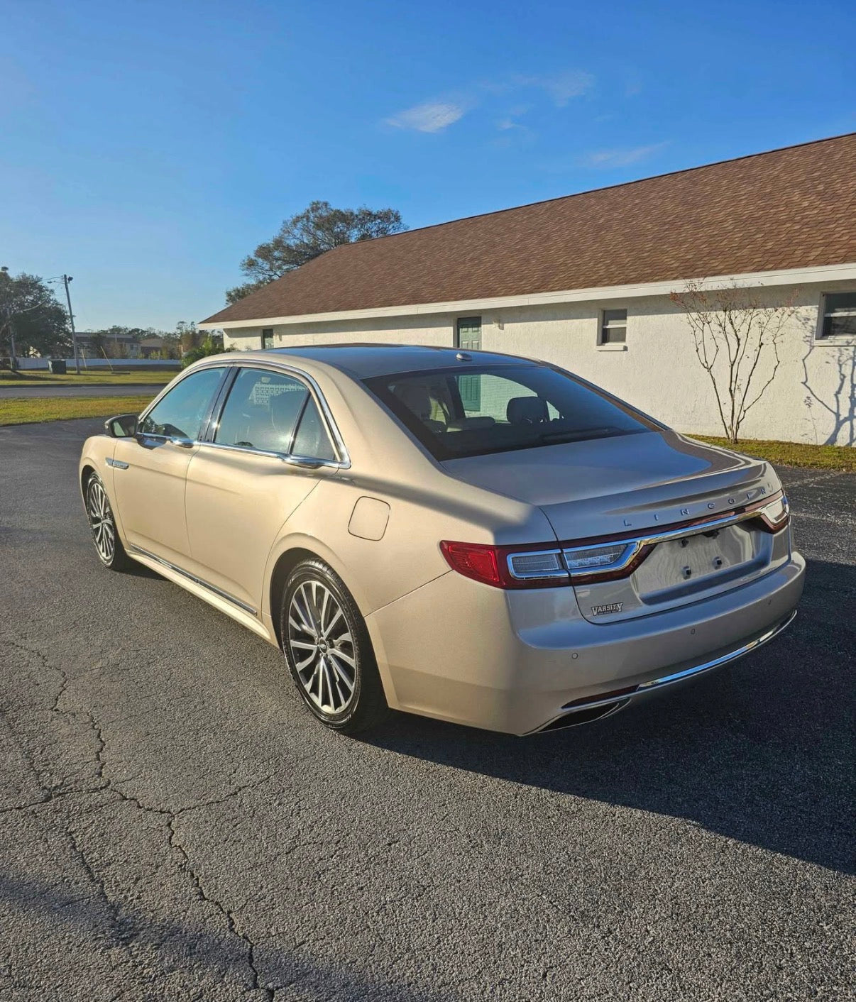 2017 Lincoln continental Select